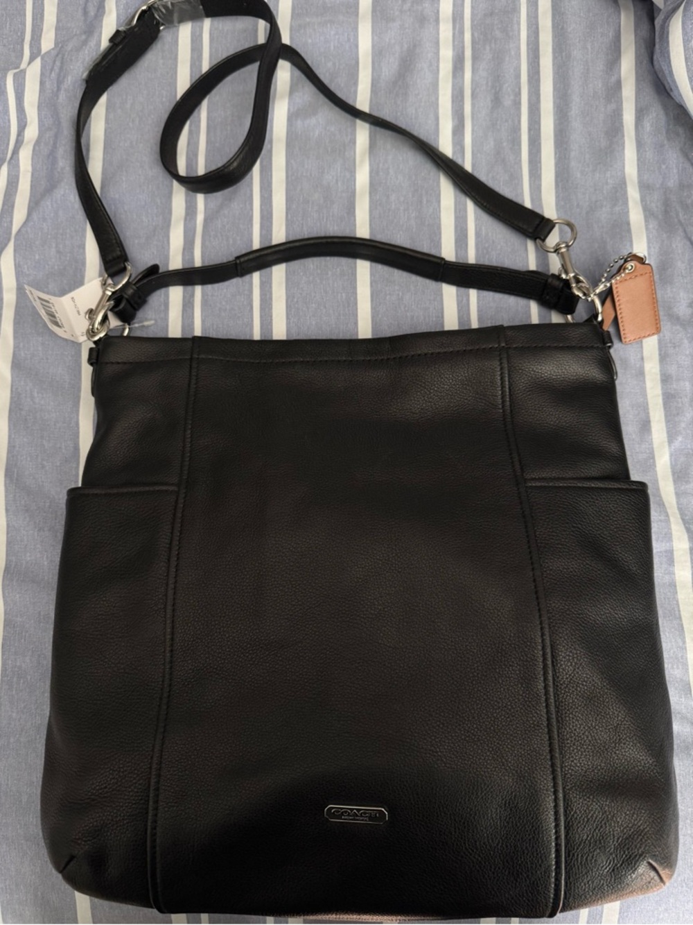 Coach Park Leather Hobo (style number F31323)  factory outlet
  NEW with tags